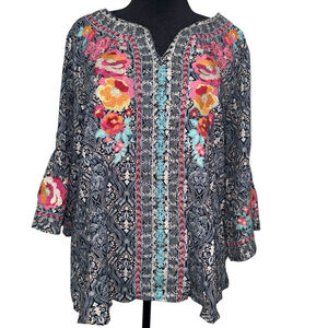Women's Savanna Jane Navy Floral Embroidered Tunic Top 1X Bell 3/4 Sleeve